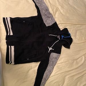 Jordan zip up